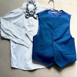 Boys Van Heusen 3 pc Suit -Size 6